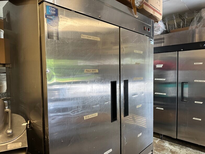 More Photos Of 89 E Grand Ave, Fox Lake Restaurant For Sale