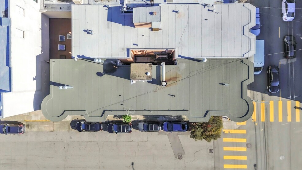 More Photos Of 291 Capp St, San Francisco Storefront Retail Residential For Sale