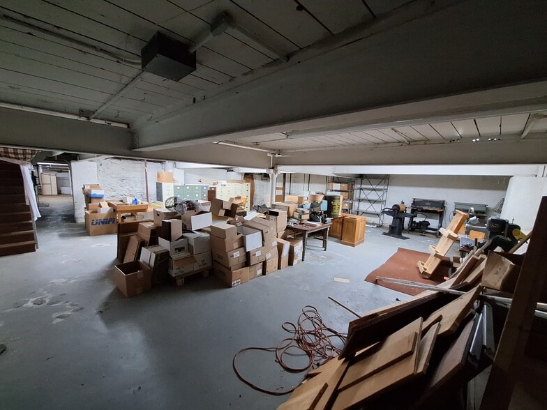 More Photos Of 69 Montgomery St, Pawtucket Office Residential For Sale