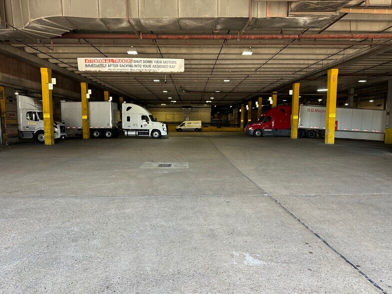 More Photos Of 401-449 E Tioga St, Philadelphia Warehouse For Lease