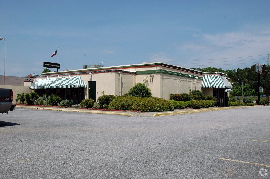 2460 Riverside Dr Macon Ga 314 Retail For Lease Cityfeet Com