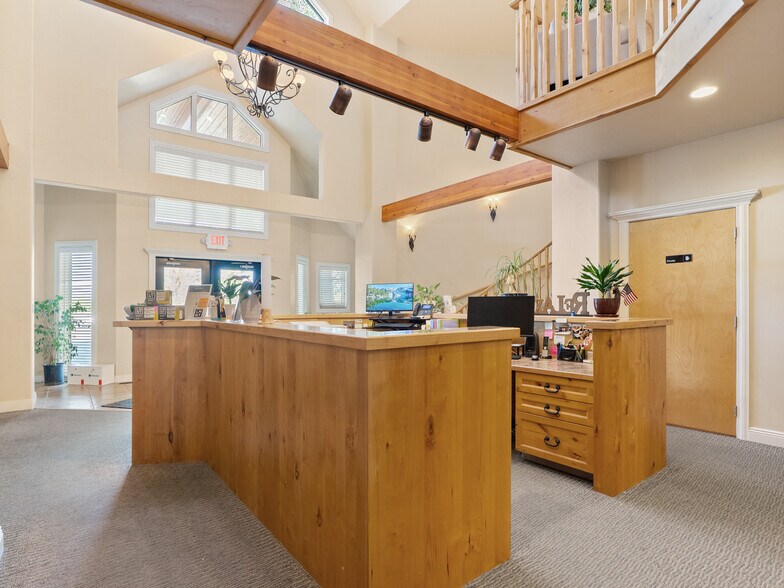 More Photos Of 65 Commons Way, Kalispell Office For Sale