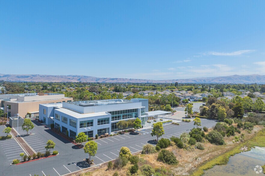 More Photos Of 8100 Jarvis Ave, Newark Research And Development For Lease