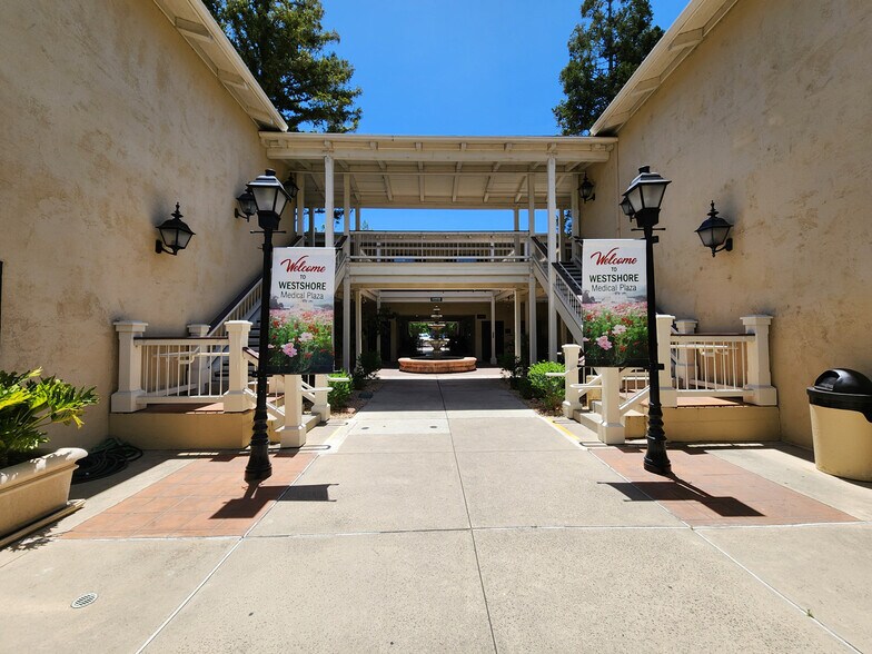 More Photos Of 1240 S Westlake Blvd, Westlake Village Medical For Sale