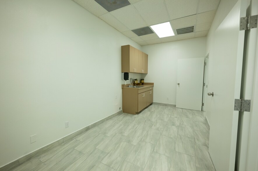 More Photos Of 1408 S Jones Blvd, Las Vegas Office Residential For Sale