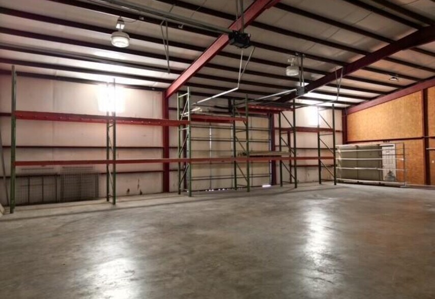 More Photos Of 21203 US Highway 412, Colcord Industrial For Lease