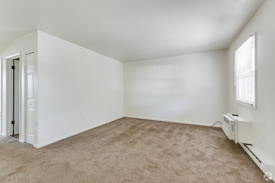 550 E Cass St, Schoolcraft, MI 49087 Apartments For Sale