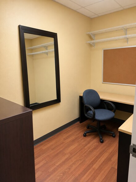 More Photos Of 6972 Aloma Ave, Winter Park Medical For Sale