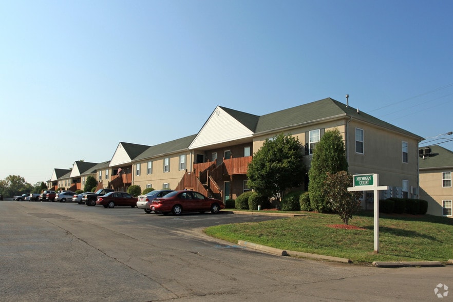 More Photos Of 111 Erie Ct, Shepherdsville Apartments For Sale