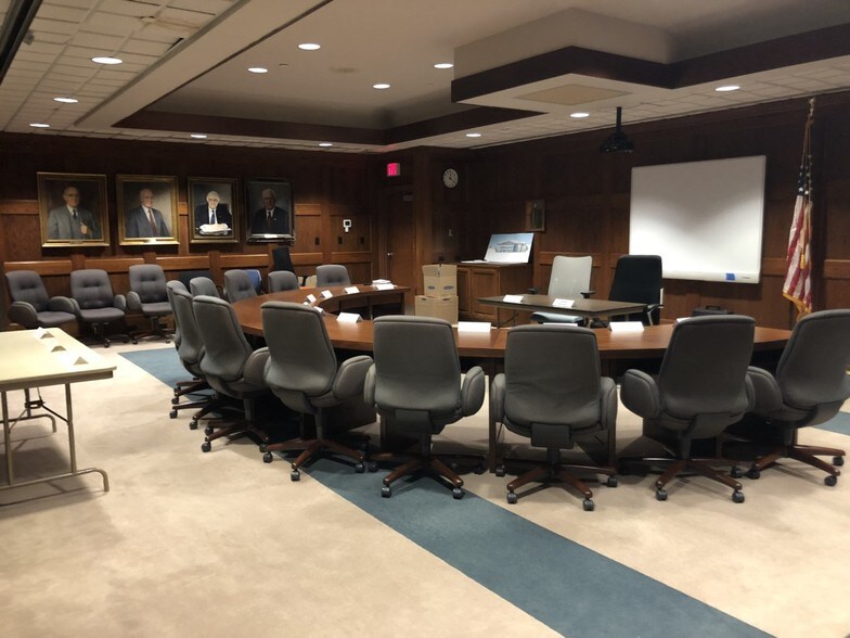 More Photos Of 147 Dinkel Ave, Mount Crawford Medical For Sale