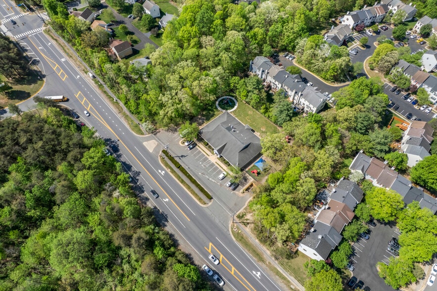 More Photos Of 6000 Union Mill Rd, Clifton Daycare Center For Lease