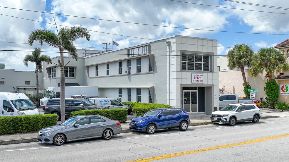 More Photos Of 1323 21st St, Vero Beach Loft Creative Space For Lease