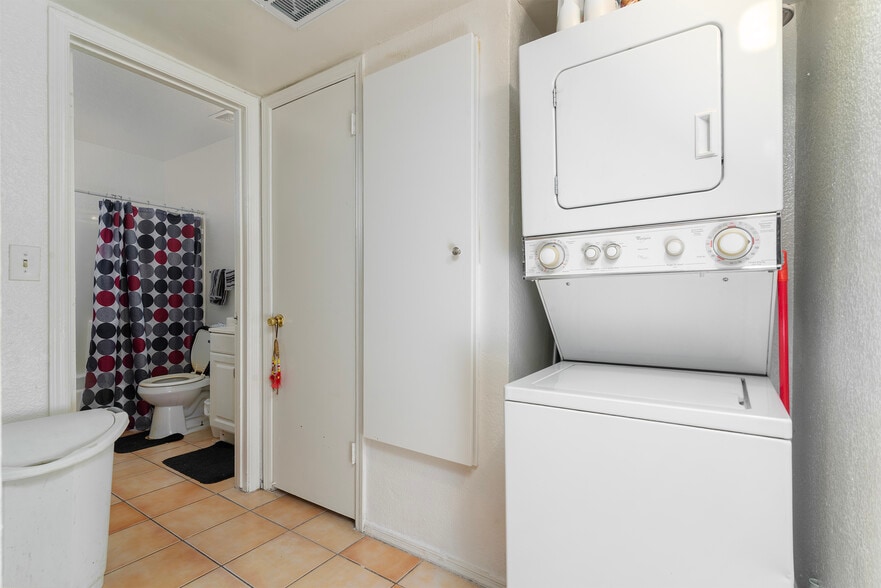 More Photos Of 1815 E Pueblo Ave, Phoenix Multifamily For Sale