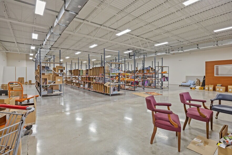 More Photos Of 1143 E Andrews Ave, Henderson General Retail For Lease