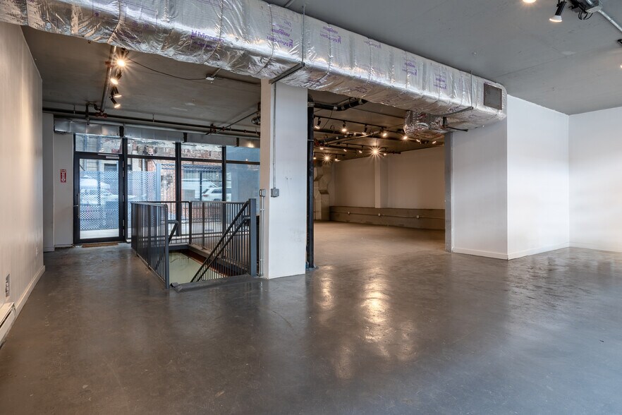 More Photos Of 349 Kent Ave, Brooklyn Apartments For Lease