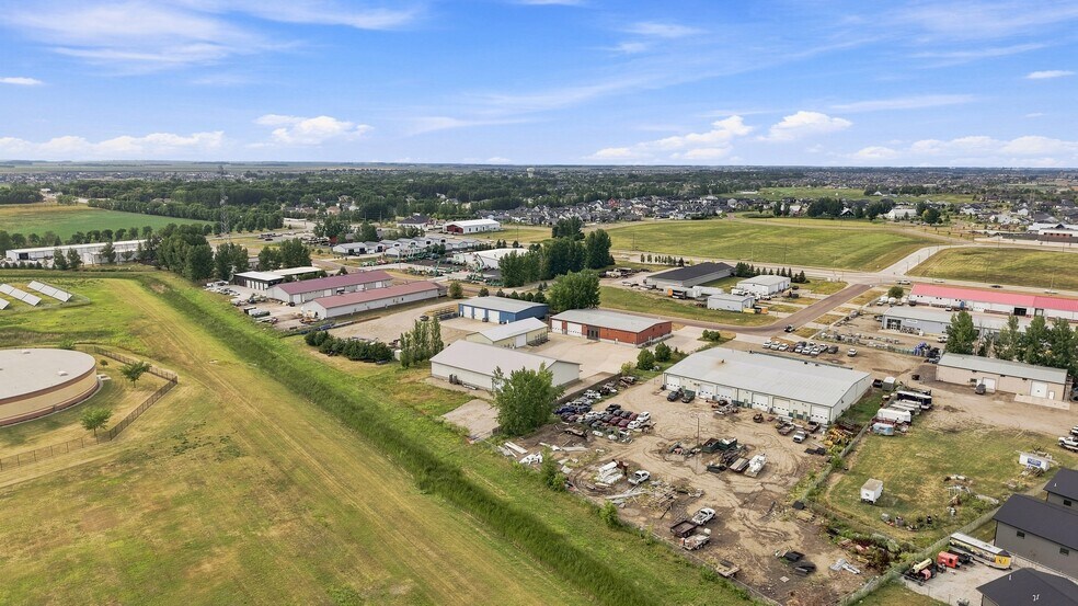 More Photos Of 5936 53rd Ave, Fargo Warehouse For Sale