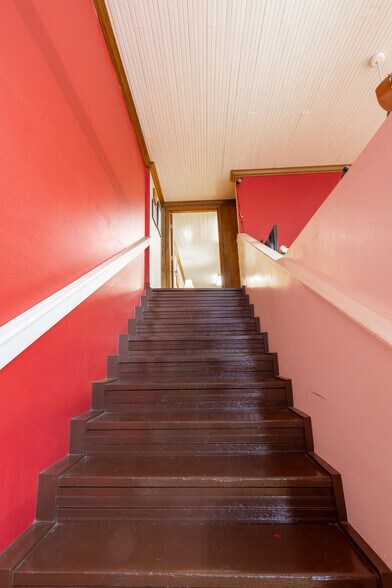 More Photos Of 106 W Columbia St, San Augustine Storefront Retail Office For Sale