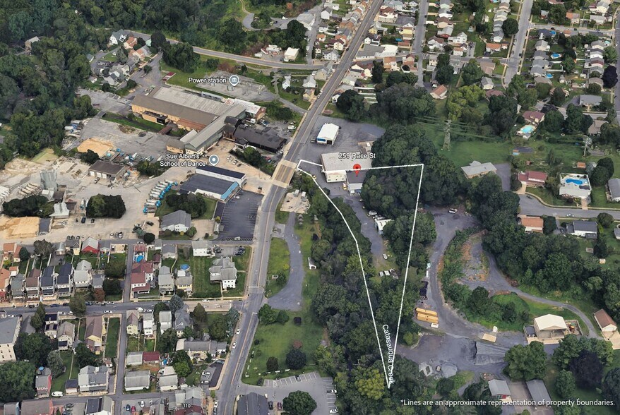 More Photos Of 259 Race St, Catasauqua Warehouse For Sale