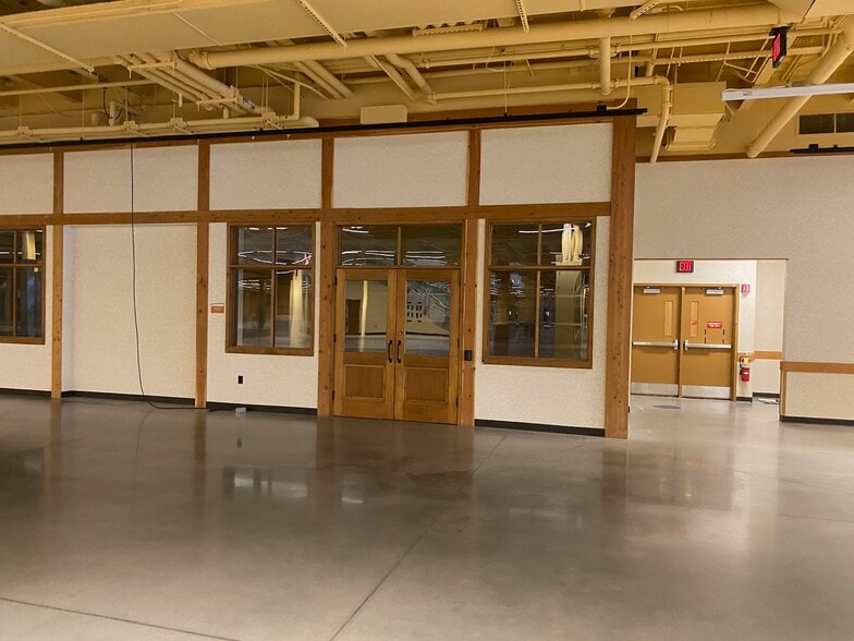 More Photos Of 1245 Worcester St, Natick General Retail For Lease