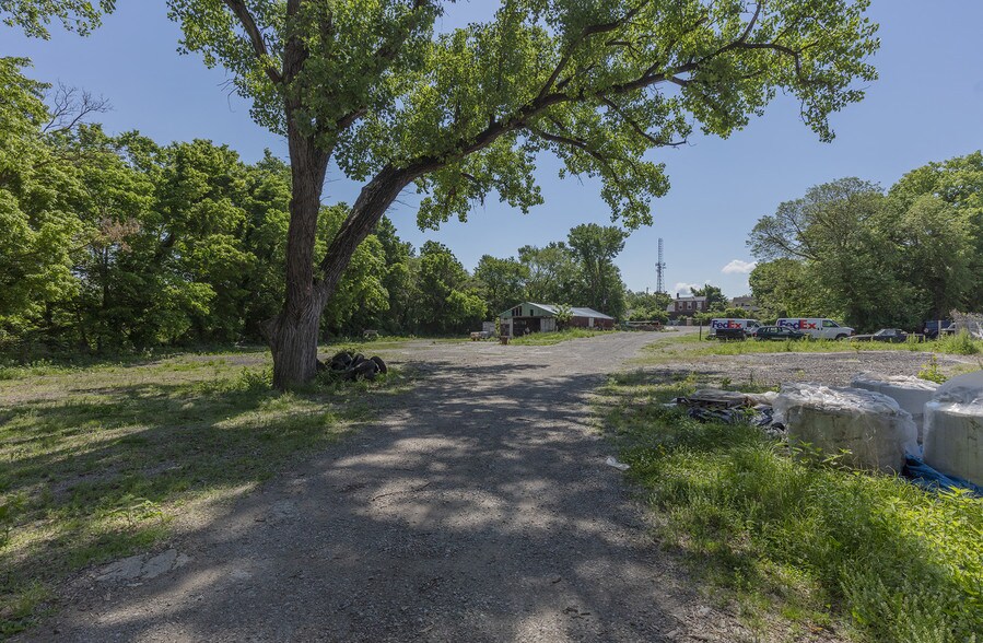 More Photos Of 247 Adams St, Louisville Land For Sale