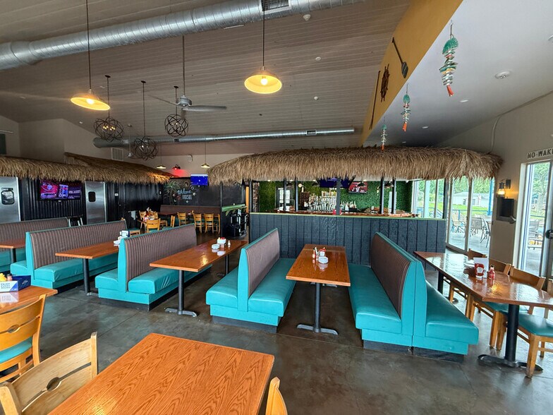 More Photos Of 69 Mont Chateau Rd, Morgantown Restaurant For Sale