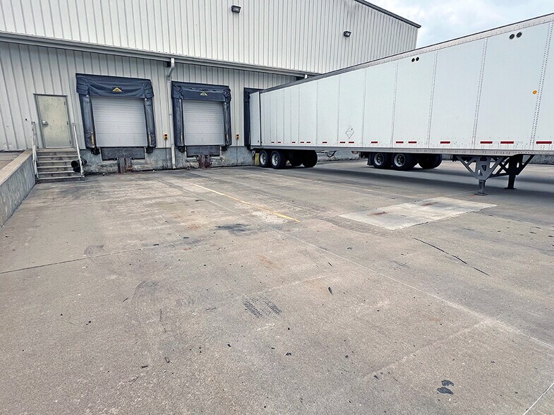 More Photos Of 105 Dillinger Rd, Carbondale Industrial For Sale