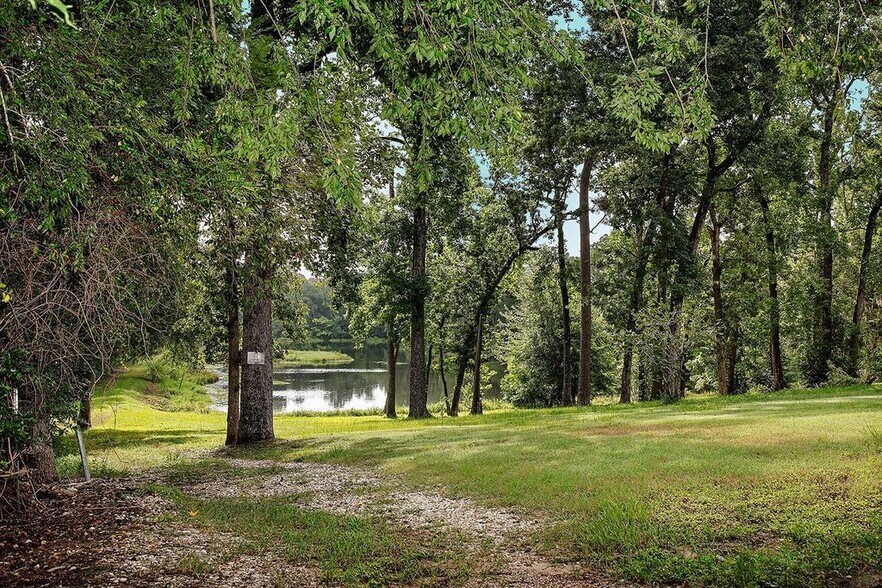 More Photos Of 25126 Gosling Rd, Spring Land For Sale