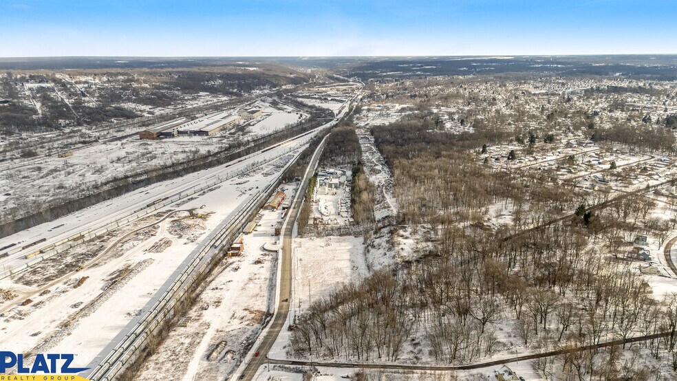 More Photos Of Poland Avenue, Youngstown Land For Lease