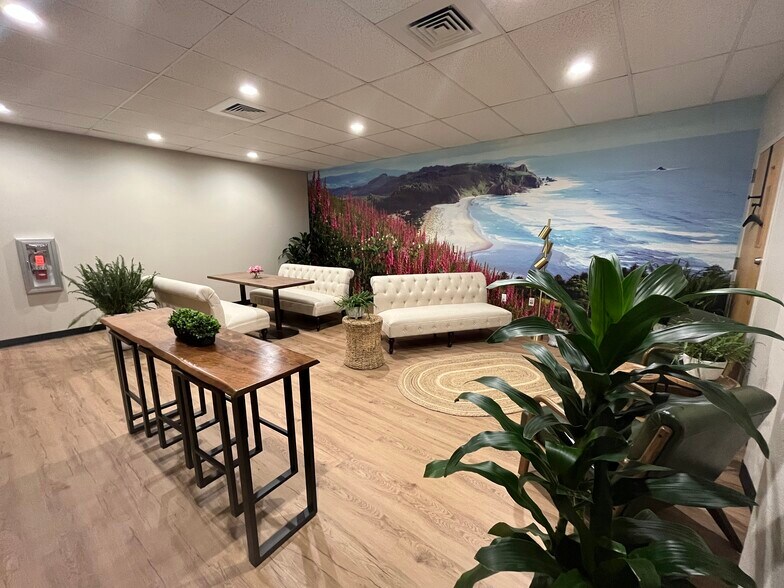 More Photos Of 544 Ferry St SE, Salem Office For Lease