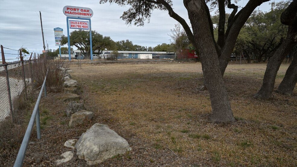More Photos Of 28660 IH-10, Boerne Land For Sale