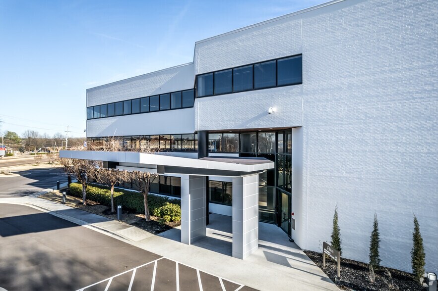 More Photos Of 7845 US Highway 64, Memphis Medical For Lease