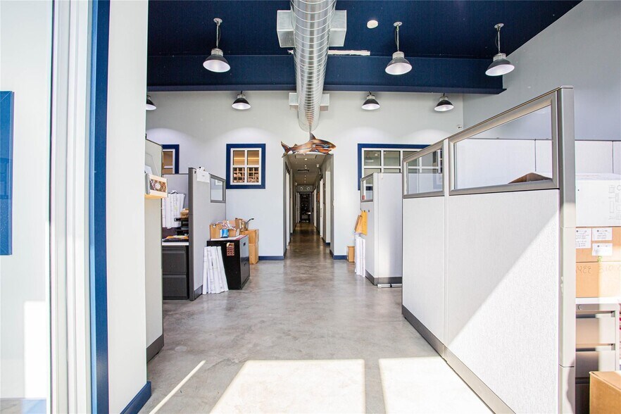 More Photos Of 200 Atlantic Ave, Oceanside Office For Sale