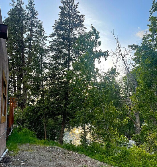 More Photos Of 201 N Methow Valley Hwy, Twisp Restaurant For Sale