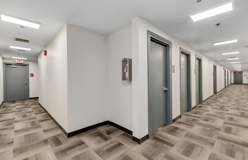 More Photos Of 8383 NE Sandy Blvd, Portland Office For Sale