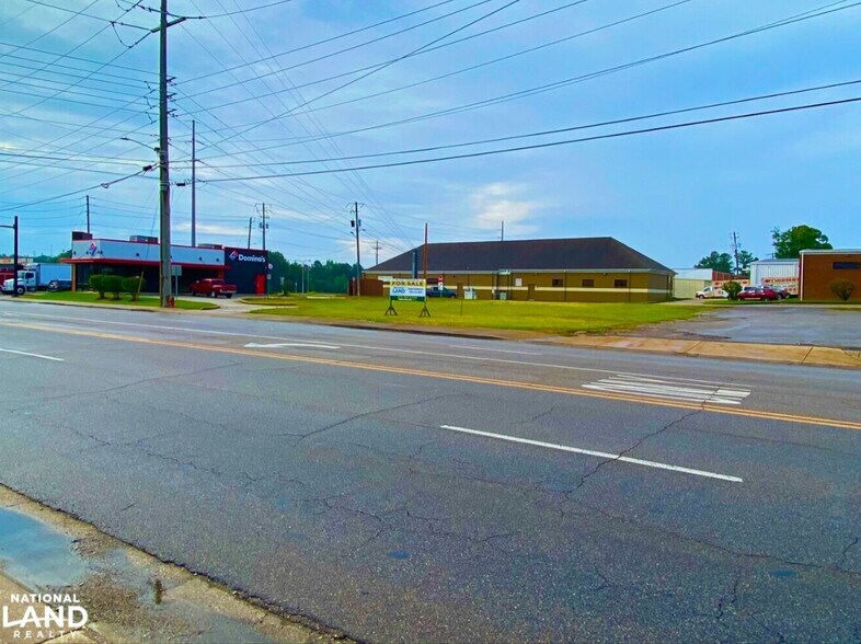 More Photos Of 2523 University E blvd, Tuscaloosa Land For Sale
