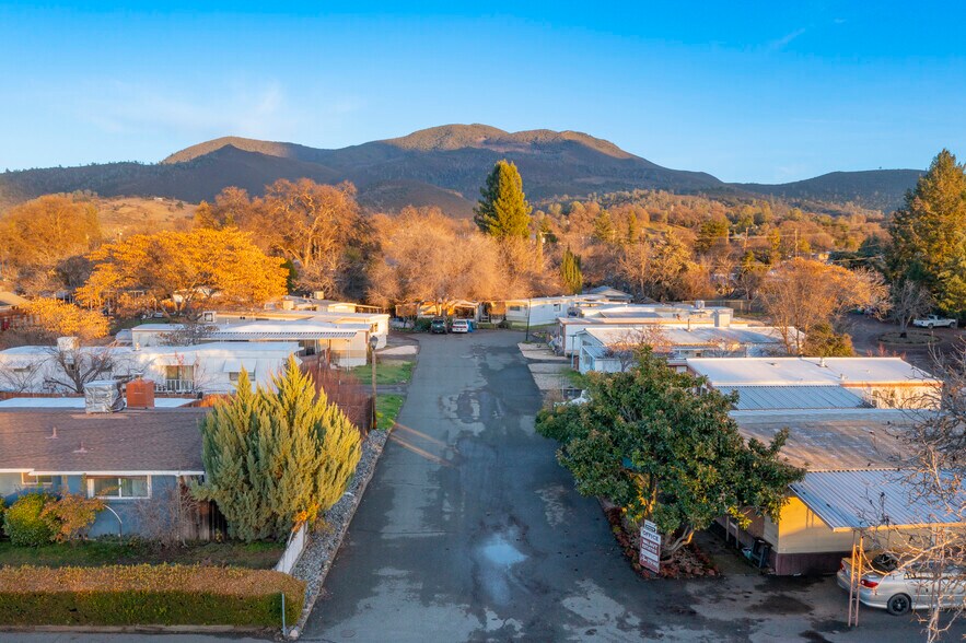More Photos Of 5495 5th St, Kelseyville Manufactured Housing Mobile Home Park For Sale