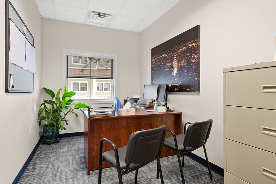 More Photos Of 12800 Hospitality Way, Ocean City Office For Sale