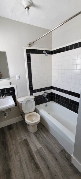 More Photos Of , Milwaukee Multifamily For Sale