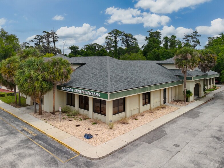 More Photos Of 859 Park Ave, Orange Park Medical For Sale