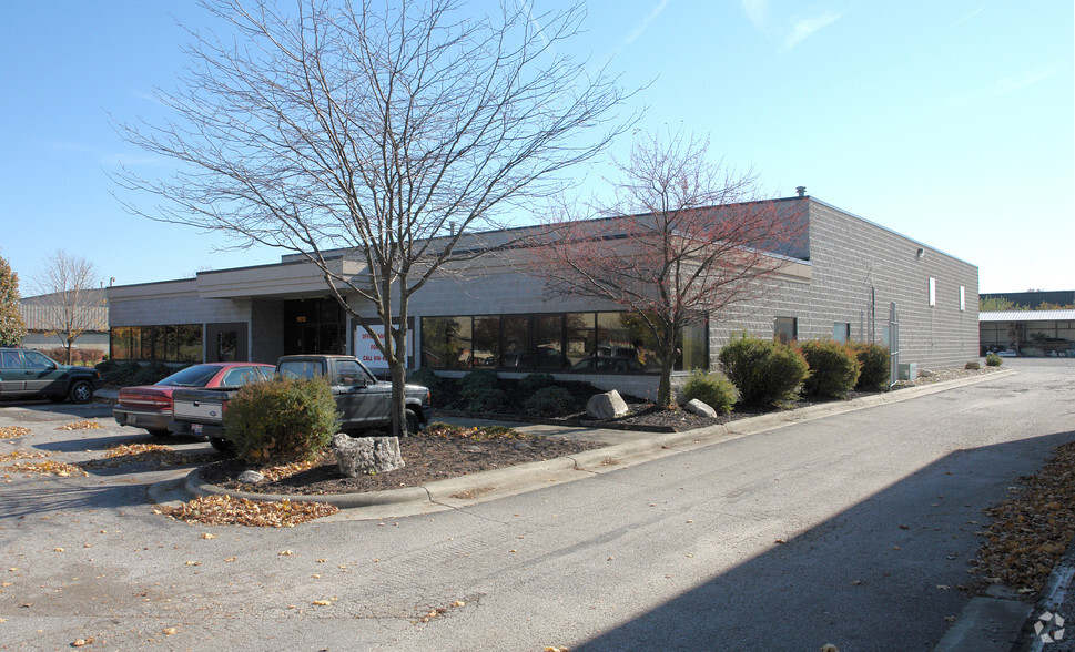 Primary Photo Of 9011-9013 Heritage Dr, Plain City Warehouse For Lease