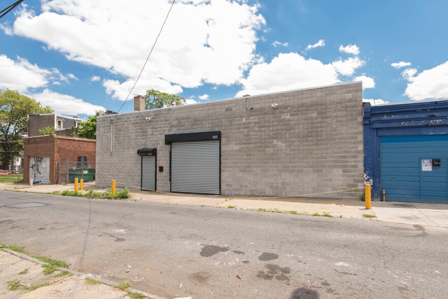 More Photos Of 4233-37 Park, Philadelphia Light Distribution For Sale