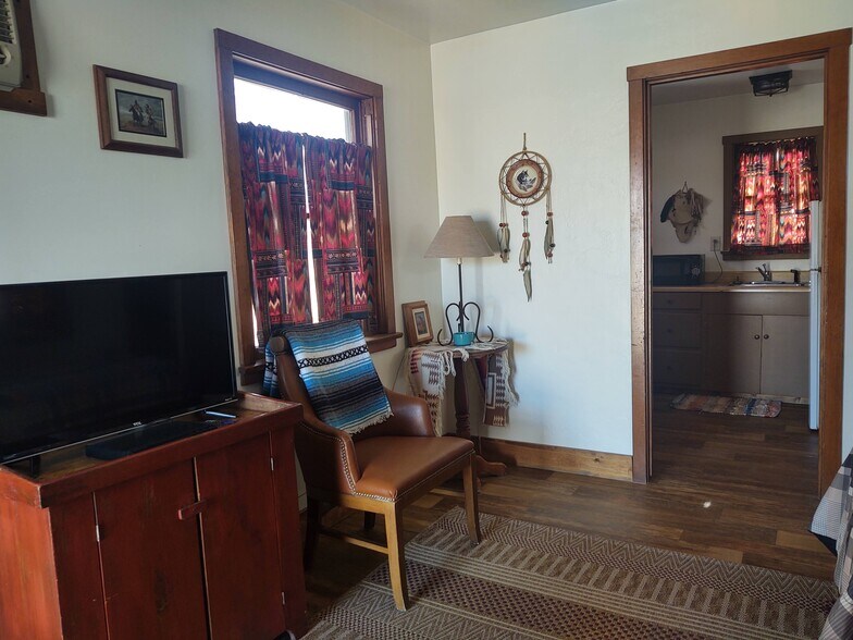 More Photos Of 7990 Highway 264, Dyer Trailer Camper Park For Sale