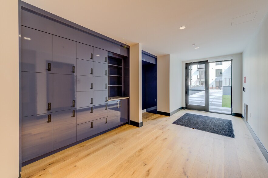 More Photos Of 416 N Kirkwood Rd, Kirkwood Apartments For Sale