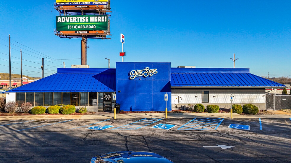Primary Photo Of 2093 Smizer Station Rd, Fenton Fast Food For Sale