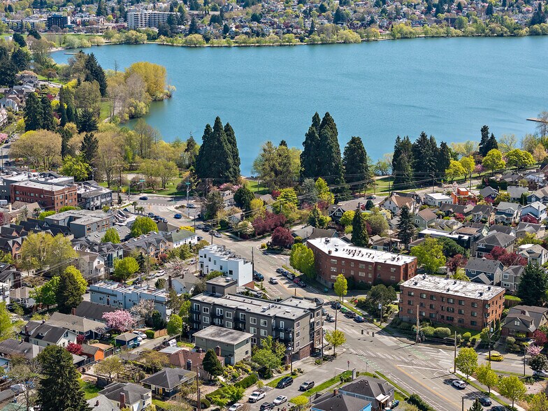 More Photos Of 1400 N 80th St, Seattle Apartments For Sale