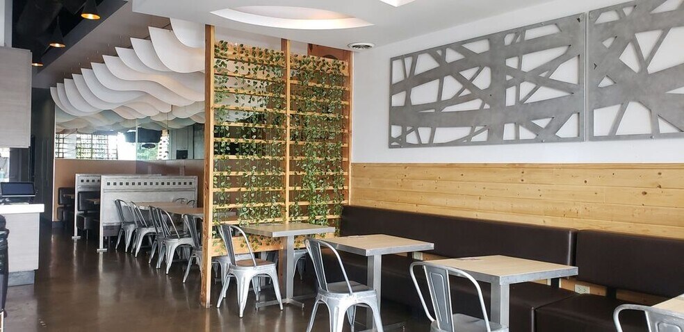 More Photos Of 701-725 E Main St, Alhambra General Retail For Lease