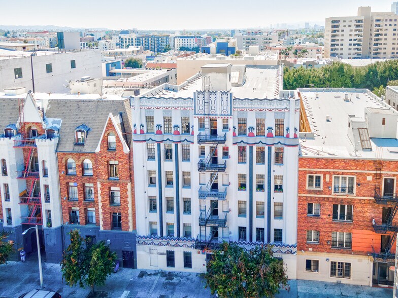 More Photos Of 745 S Normandie Ave, Los Angeles Apartments For Sale