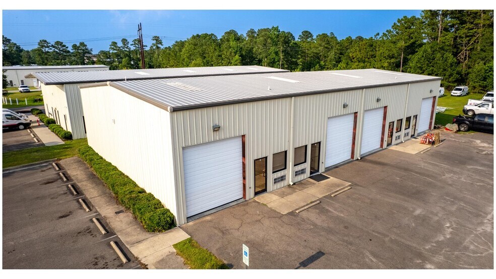 Primary Photo Of 130 Division Dr, Leland Flex For Sale