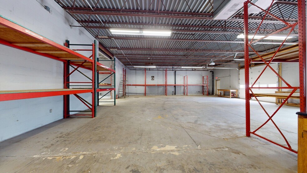 More Photos Of 3367 Spring Garden Rd, Pittsburgh Warehouse For Lease