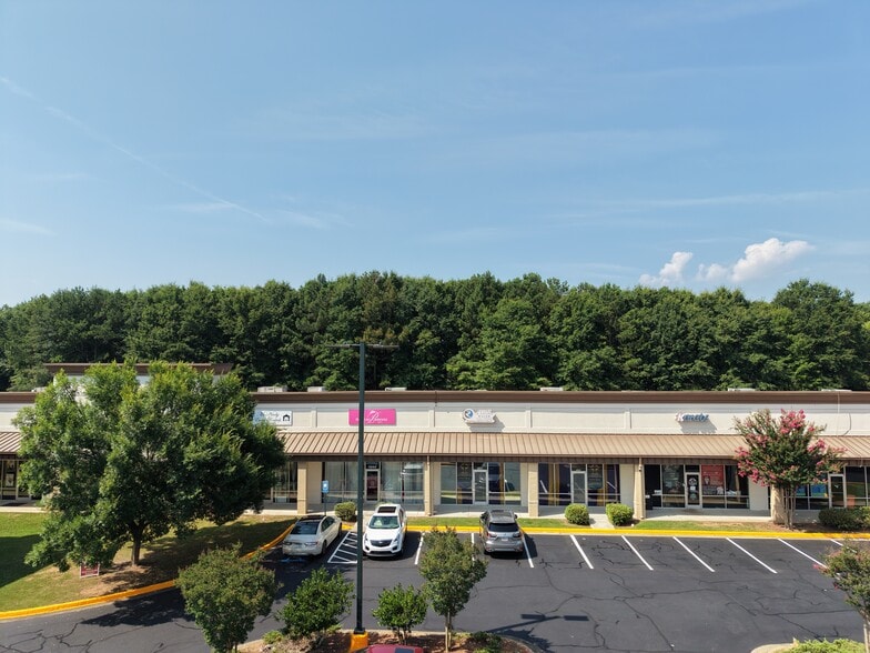 More Photos Of 1300-1500 McDonough Pky, McDonough Unknown For Lease